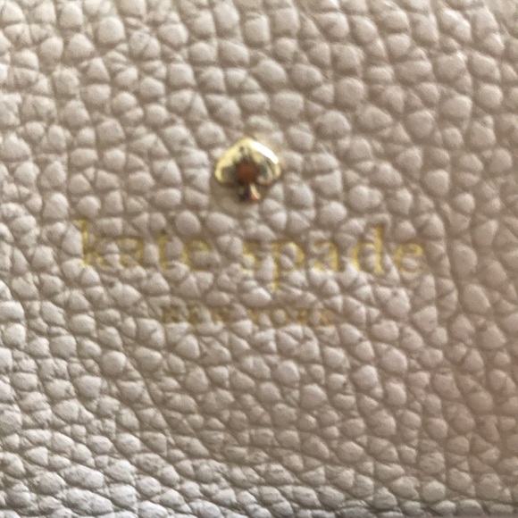 Kate Spade Purse - Picture 2 of 6
